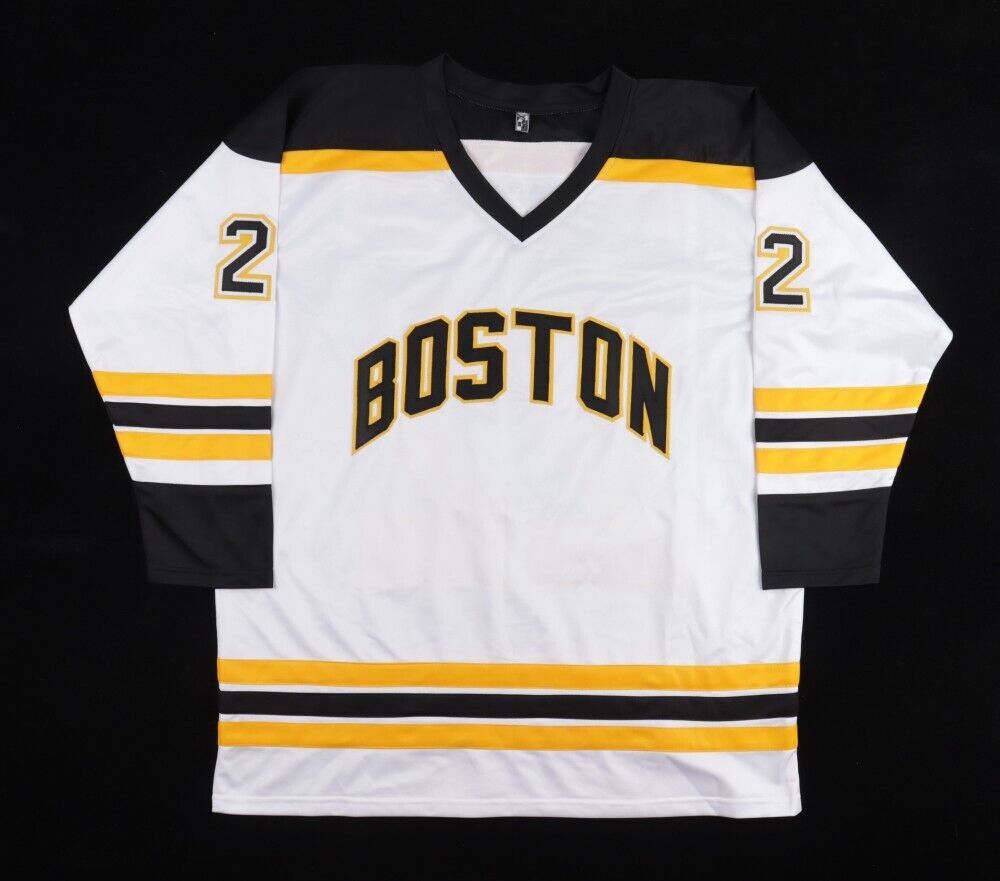 Shawn Thornton Signed Boston Bruin Jersey (JSA COA) 2xStanley Cup Champ / Winger