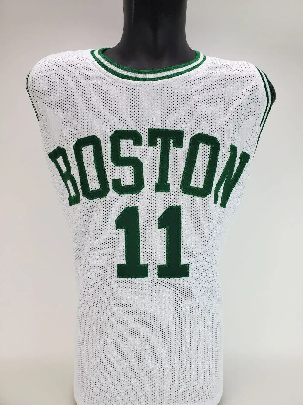 Charlie Scott Signed Boston Celtics Home Jersey Inscribed "HOF 2018" (Beckett)