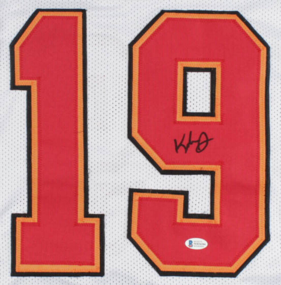 Keyshawn Johnson Signed Tampa Bay Buccaneers Jersey (Beckett COA) 3×Pro Bowl WR