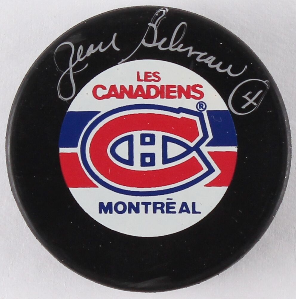 Jean Beliveau Signed Canadiens Hockey Puck (PSA) 500 Goal Club / 10x Cup Winner