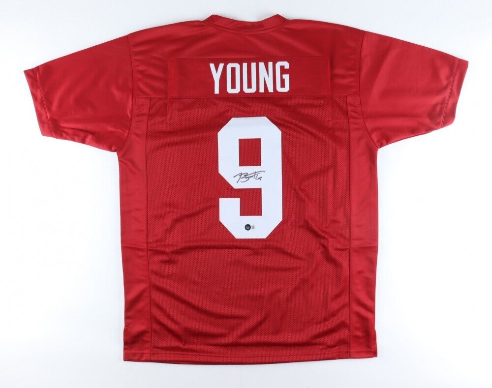Bryce Young Signed Alabama Crimson Tide Jersey (Beckett) 2021 Heisman Trophy Q.B