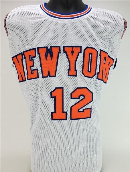 Dick Barnett Signed New York Knicks Jersey (Beckett) 2xNBA Champ 1970 & 1973