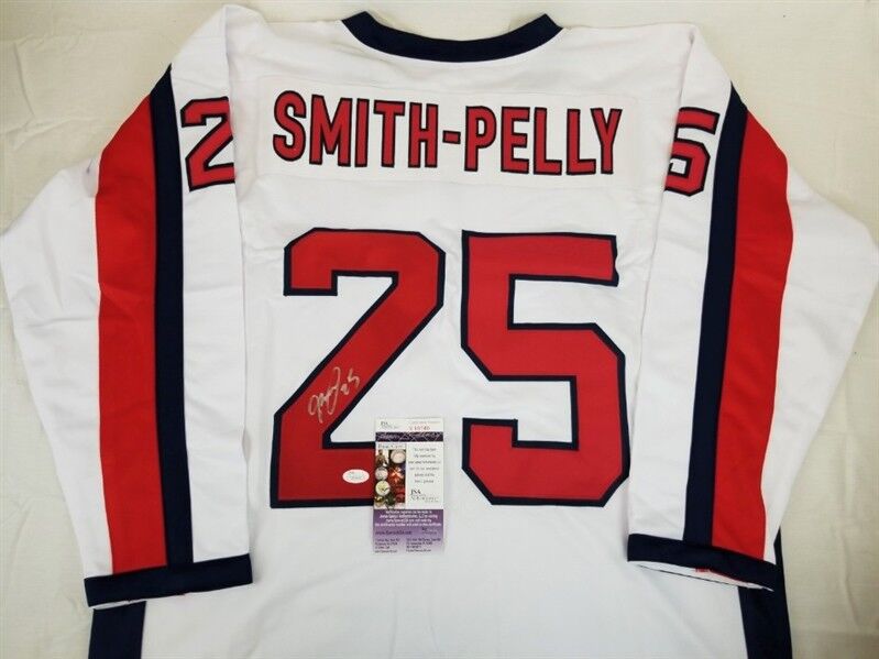 Devante Smith-Pelly Signed Washington Capitals White Home Jersey (JSA COA)