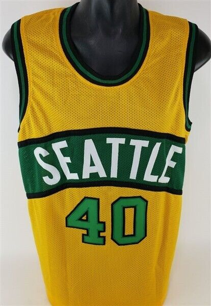 Shawn Kemp Signed SuperSonics Jersey (PSA COA) Seattle's #1 Pick 1989 NBA Draft