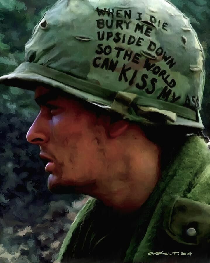 Charlie Sheen (Chris Taylor) Signed "Platoon" Army Helmet Ins. "Taylor"(Beckett)
