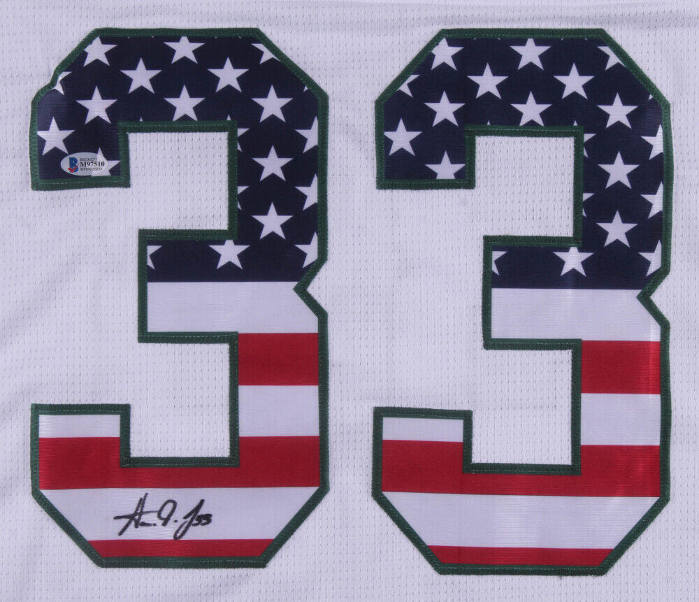 Aaron Jones Signed Packers American Flag Jersey (Beckett) Green Bay 5th Rd Pk 17