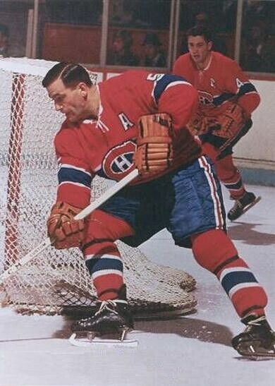 Bernie Geoffrion Signed Montreal Canadiens Puck (PSA COA) 6xStanley Cup Winner