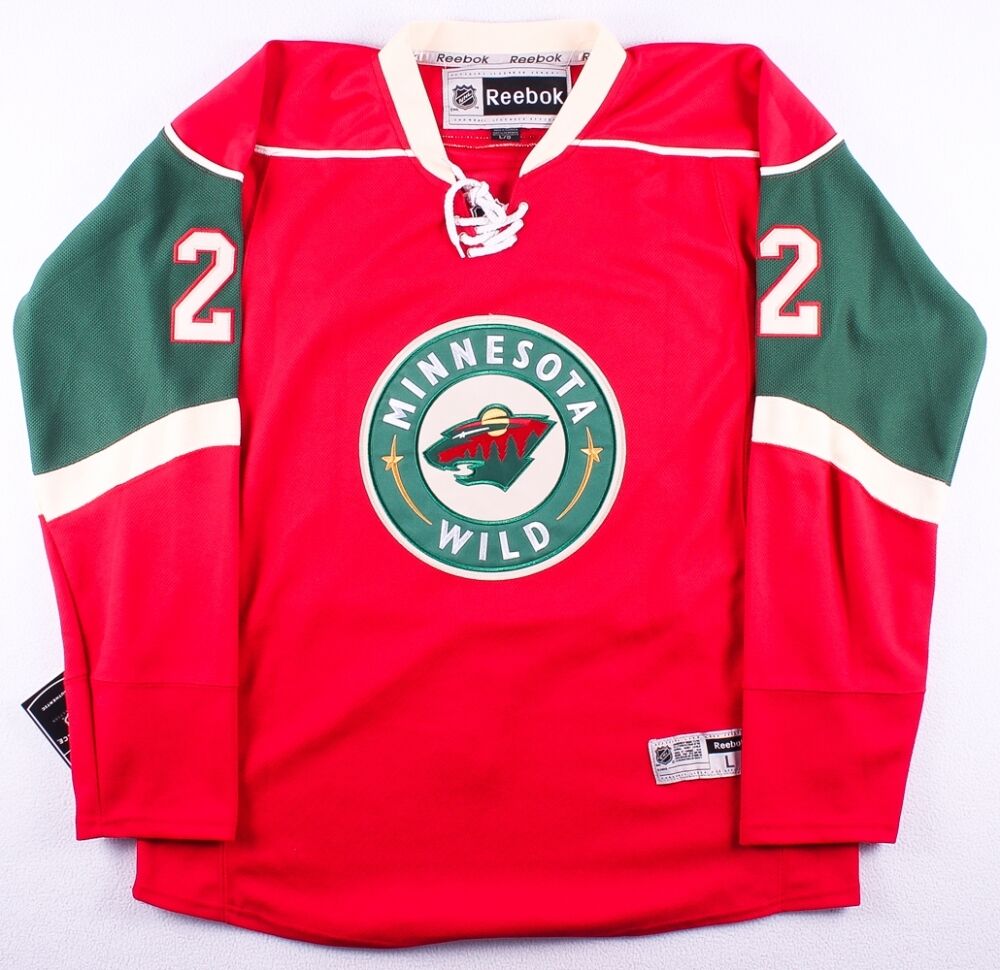 Nino Niederreiter Signed Minnesota Wild Jersey (PSA COA)