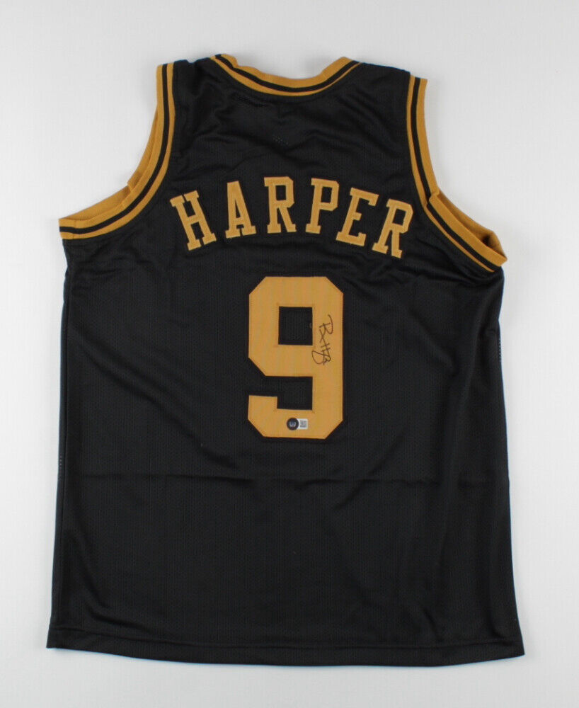 Ron Harper Signed Chicago Jersey (Beckett COA) 3xBulls World Champion 1996–1998
