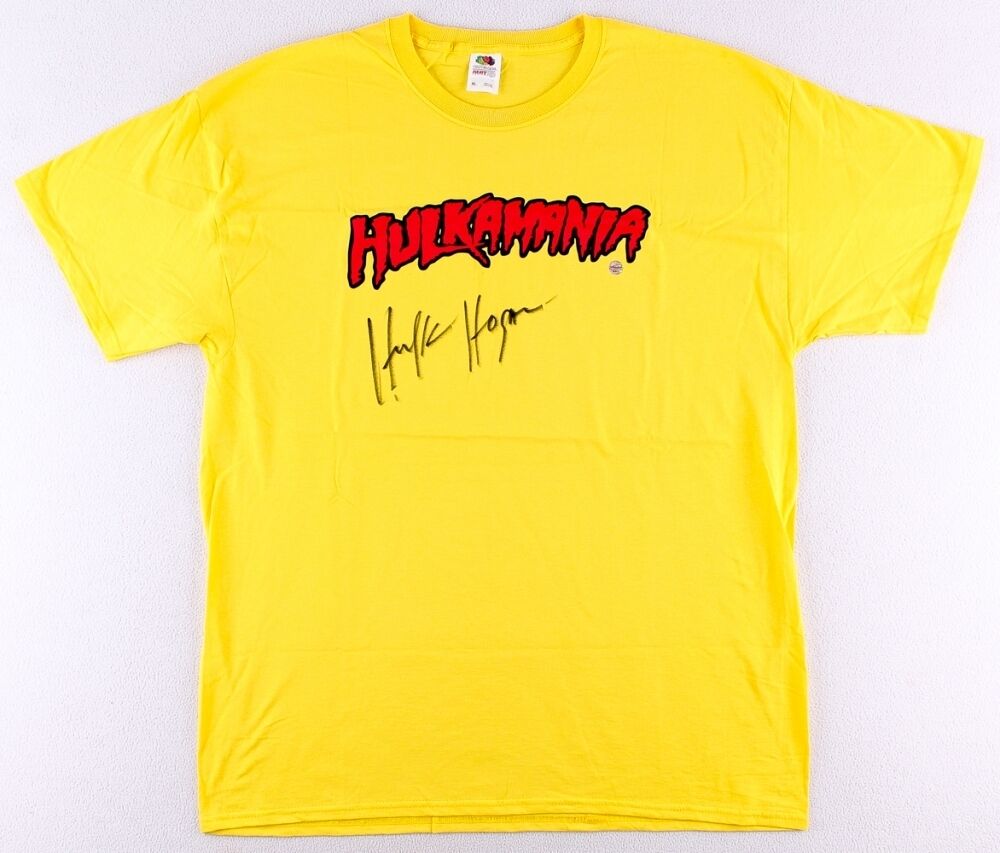 Hulk Hogan Signed Hulkamania T-Shirt (TSE) 12x World Champion Wrestler WWF & WCW