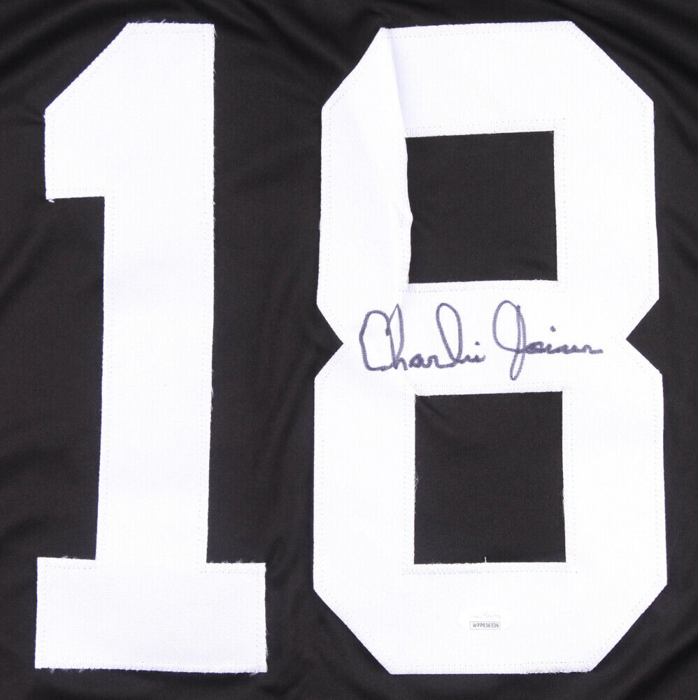 Charlie Joiner Signed Cincinnati Bengals Jersey (JSA Holo) WR