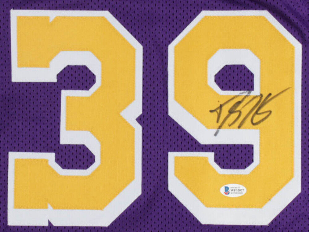 Dwight Howard Signed Los Angeles Lakers Jersey (Beckett COA) 8xAll Star Center