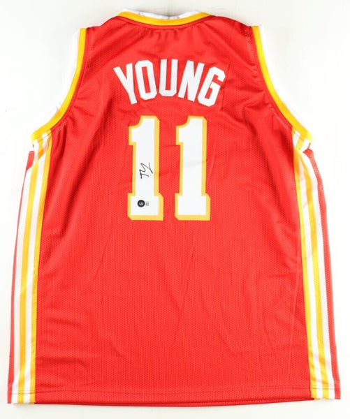 Trae Young Autographed Signed Atlanta Hawks Jersey (Beckett) #5 Overall  Pick 2018 NBA Draft