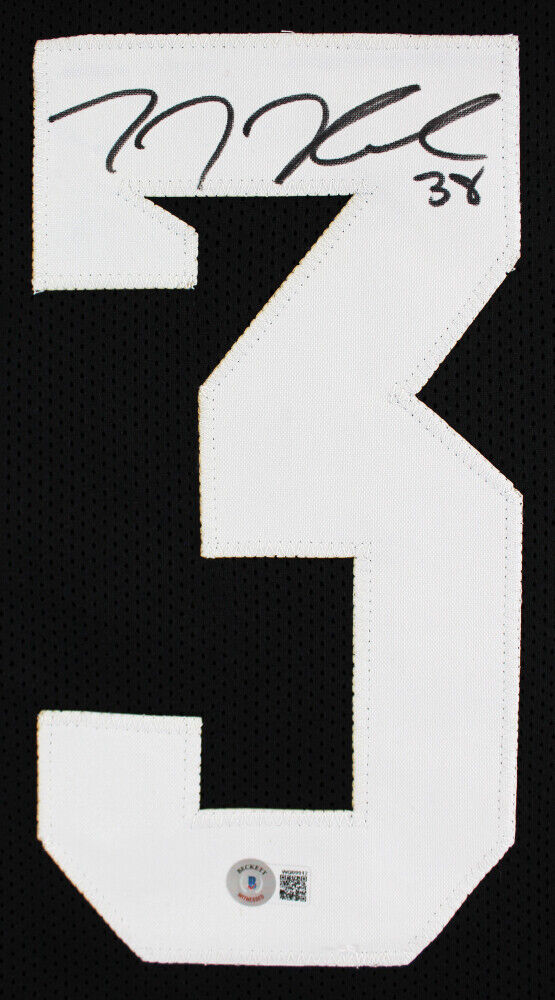 T.J. Hockenson Signed Iowa Hawkeyes Jersey (Beckett) Minnesota Viking Tight End