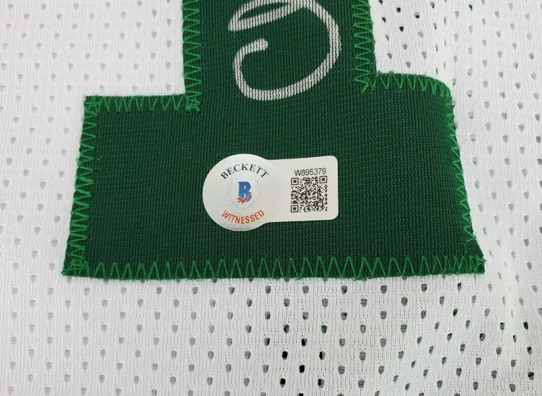 Charlie Scott Signed Boston Celtics Jersey Inscribed "HOF 2018" (Beckett)