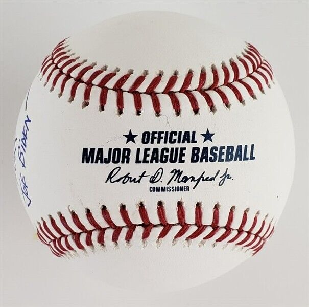 Goose Gossage Signed Hall of Fame Baseball (Beckett) Speak your Mind Goose !!!!
