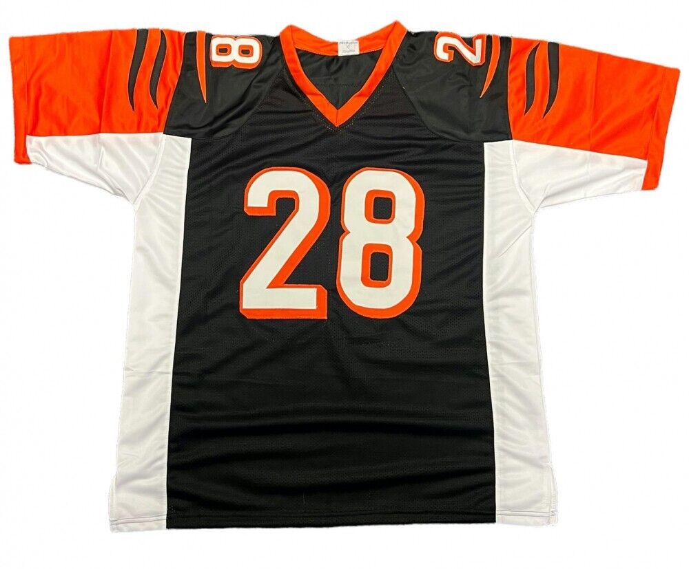 Joe Mixon Signed Cincinnati Bengals Jersey (JSA) 3x1,000 Yard Rush Running Back