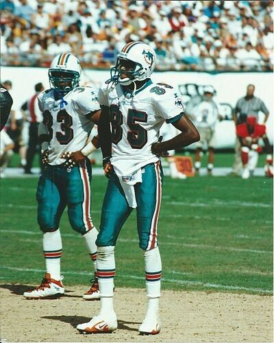 Lamar Thomas Signed Miami Dolphins Jersey "Go Phins"(JSA COA) Mia Wide Receiver