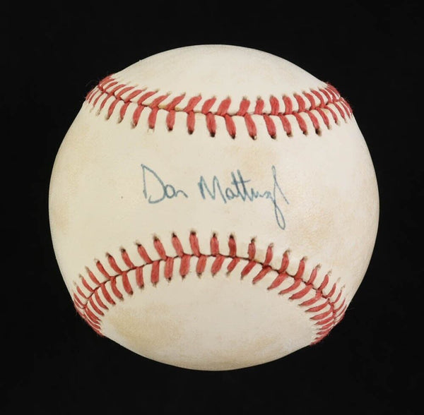 1994 Yankees OAL Baseball Signed by (30) with Don Mattingly Wade