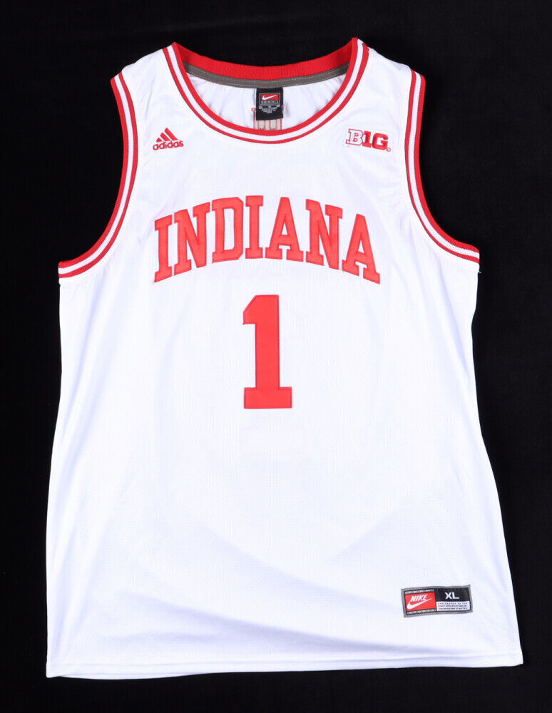 Bob Knight Signed Indiana "The General" Jersey (JSA Holo) Hoosiers Head Coach