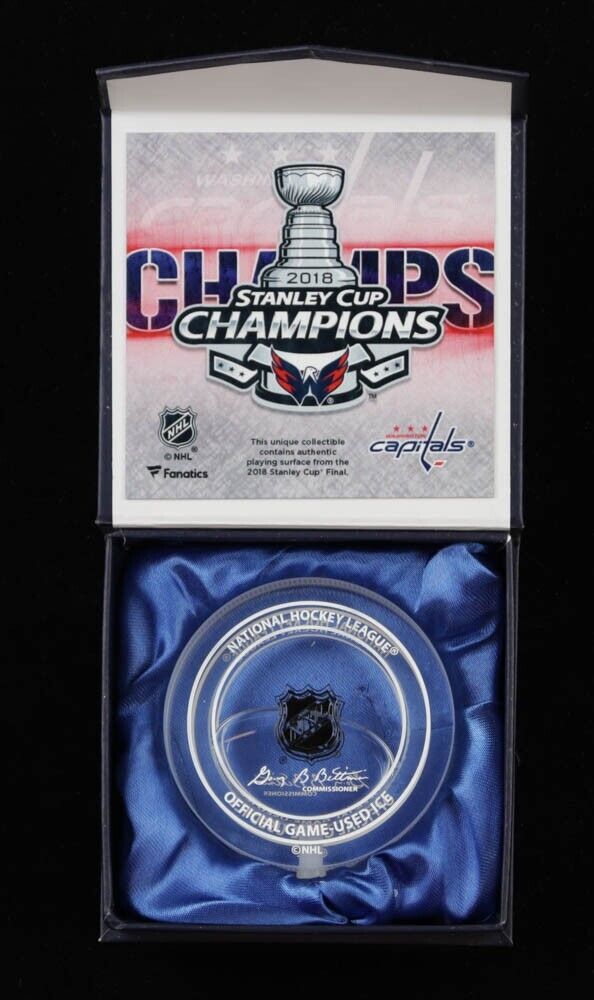 2016 NHL Crystal Hockey Puck -Filled w/ Ice from the 2016 NHL Stanley Cup Finals