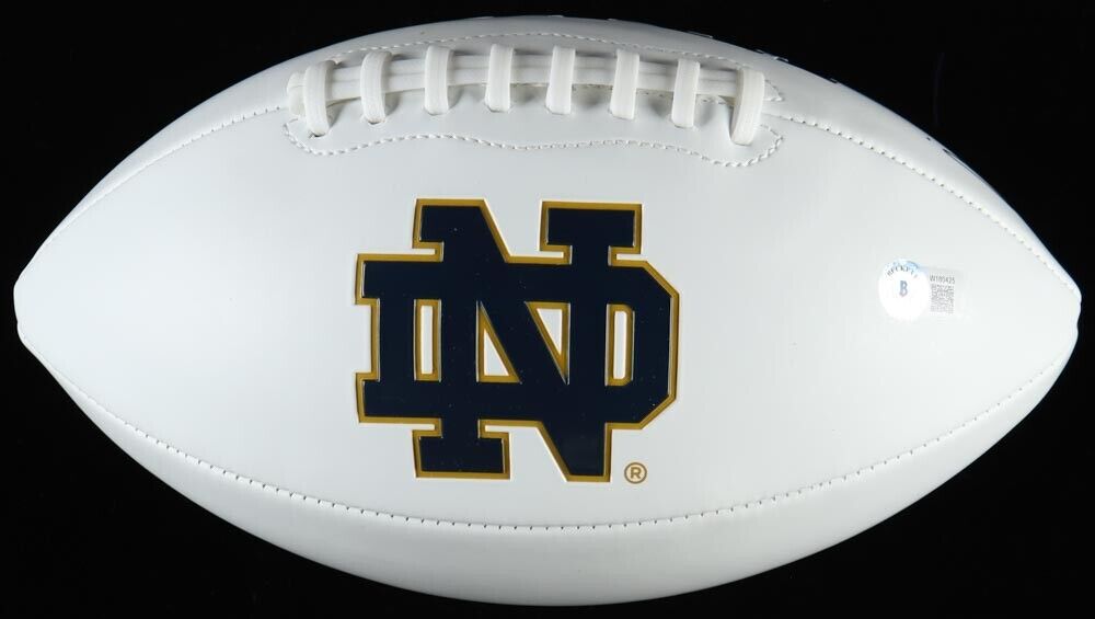 Benjamin Morris Signed Notre Dame Fighting Irish Logo Football (Beckett) Soph DB