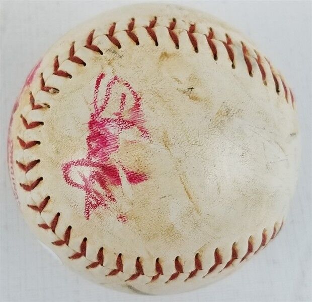 Gary Carter (died 2012) Signed Game Used Softball (JSA COA) Mets / Expos MLB HOF