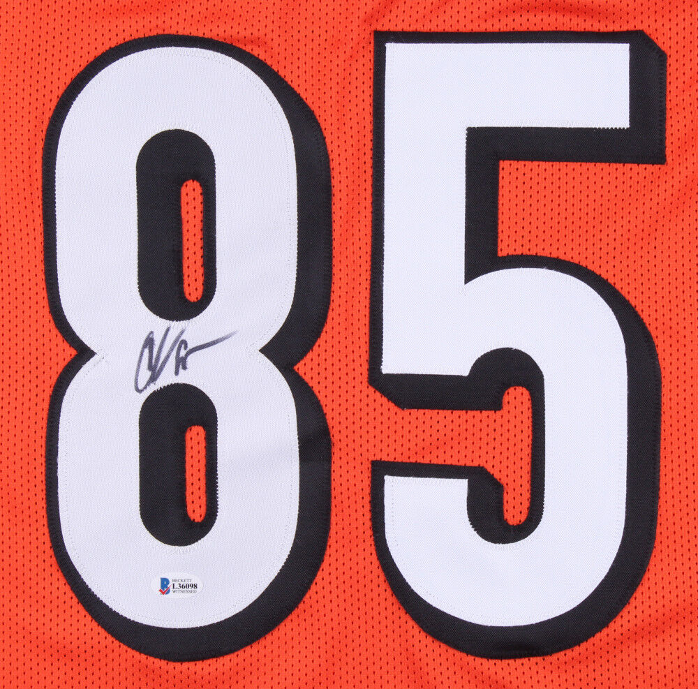Chad "Ocho Cinco" Johnson Signed Bengals Jersey (Beckett) 6x Pro Bowl W.R.