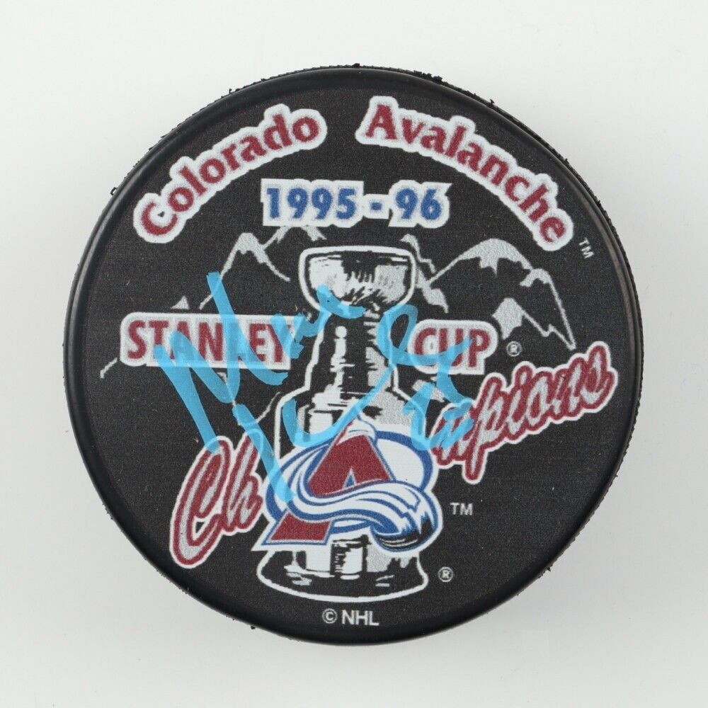 Mike Keane Signed 1995-96 Stanley Cup Champions Avalanche Logo Hockey Puck /COJO