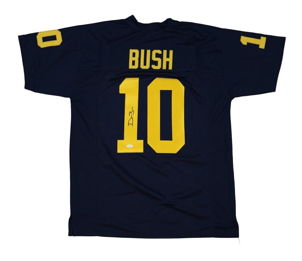 Devin Bush Signed Wolverines Jersey (JSA COA) 2018 Michigan Team Captain / L.B.
