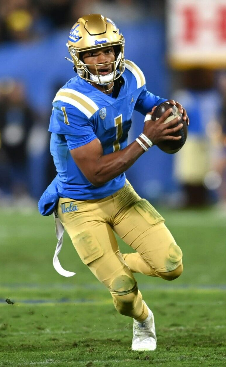 Dorian Thompson-Robinson Signed UCLA Bruins Jersey (Beckett) Browns 2023 Pick QB