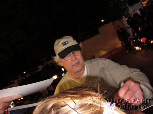 Chevy Chase (Irwin Fletcher) Signed "Fletch" 16x20 Photo (Beckett COA)1985 Movie