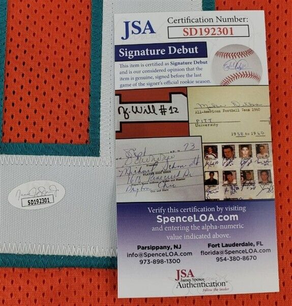 Jevon Holland Signed Miami Dolphins Jersey (JSA COA) 2021 2nd Round Draft Pk D.B