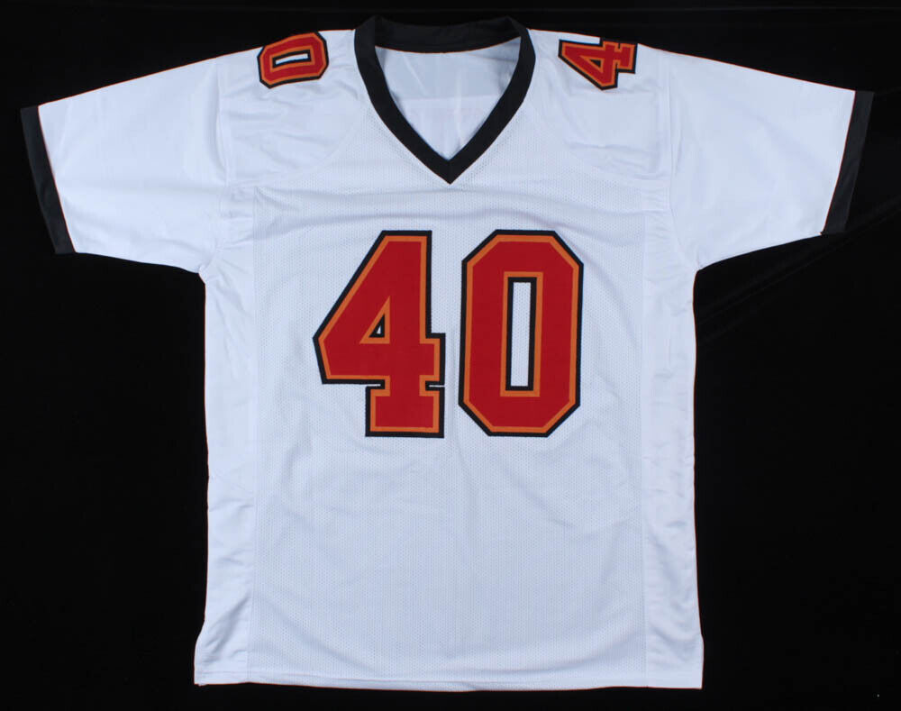 Mike Alstott Signed Tampa Bay Buccaneers Jersey (Beckett Holo) 6×Pro Bowl F Back