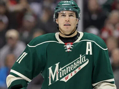 Zach Parise Signed Minnesota Wild Jersey (TSE COA) Career 2005–present / U.N.D.