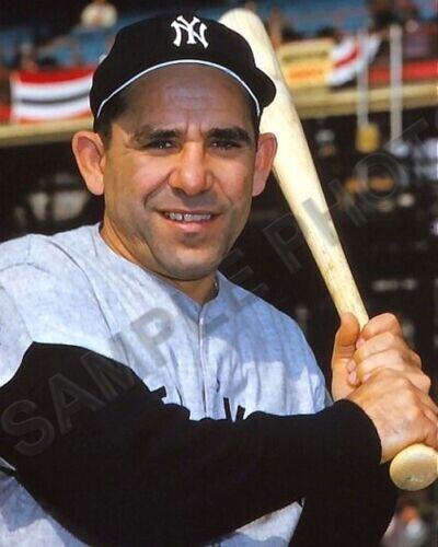 Yogi Berra Signed HOF Postcard (PSA COA) New York Yankees 18xAll Star Catcher