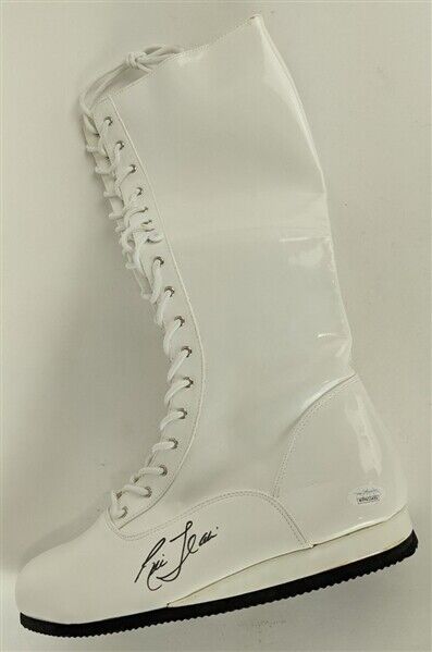 Ric Flair Signed White Wrestling Boot (JSA COA) WWE 16xWorld Champion / NWA. HOF