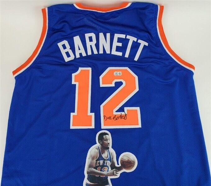 Dick Barnett Signed New York Knicks Jersey (Beckett) 2xNBA Champion 1970 & 1973