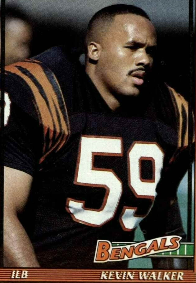 Kevin Walker Signed Cincinnati Bengals Jersey (JSA) Super Bowl XXIII Linebacker