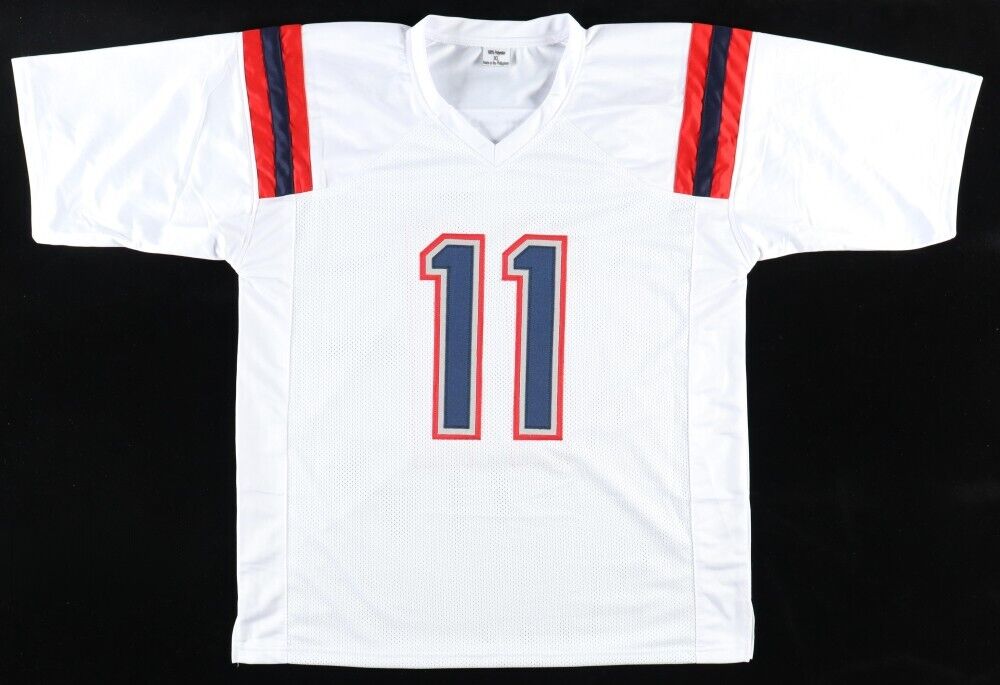 Julian Edelman Signed New England Patriots Jersey (JSA COA) 3xSuper Bowl Champ
