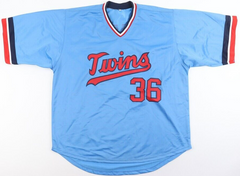 Jim Kaat Signed Minnesota Twins Jersey (Beckett) 16 Gold Glove Winner / HOF 2022