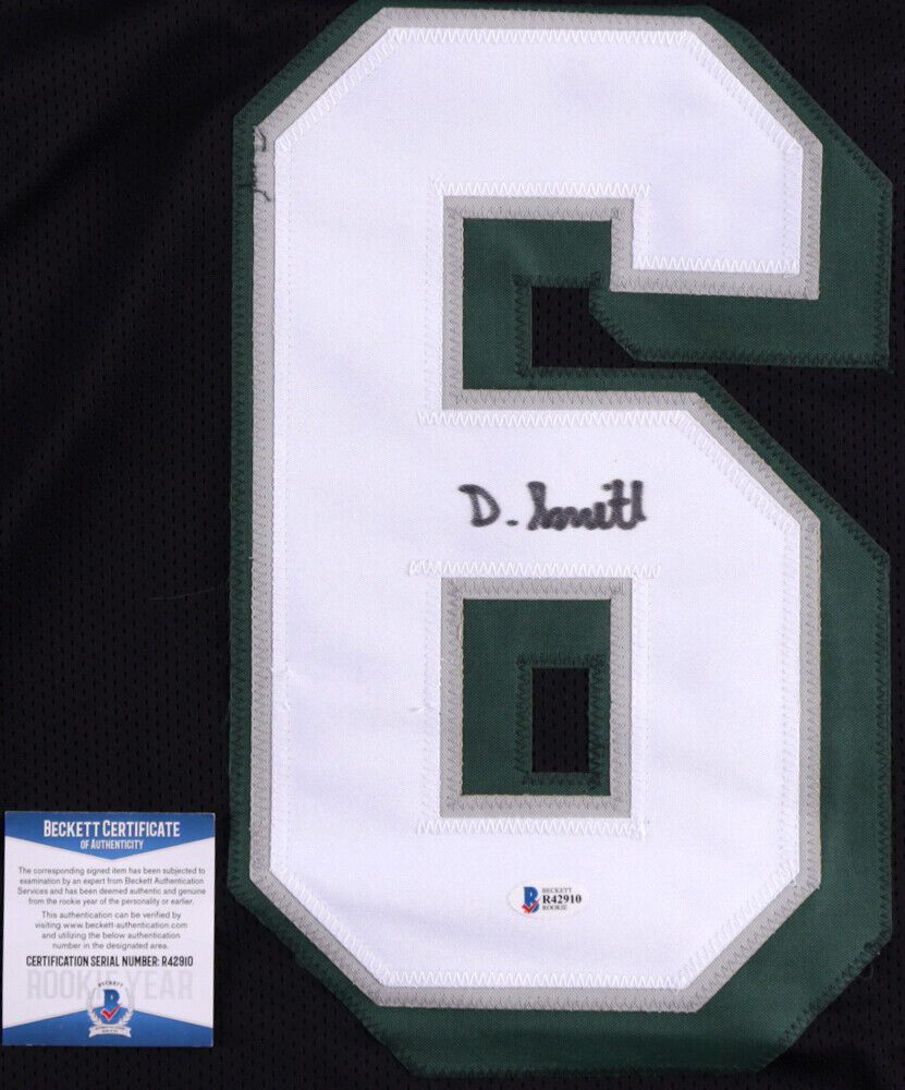 DeVonta Smith Signed Philadelphia Eagles Jersey (Beckett COA) 2021 1st Rd Pk