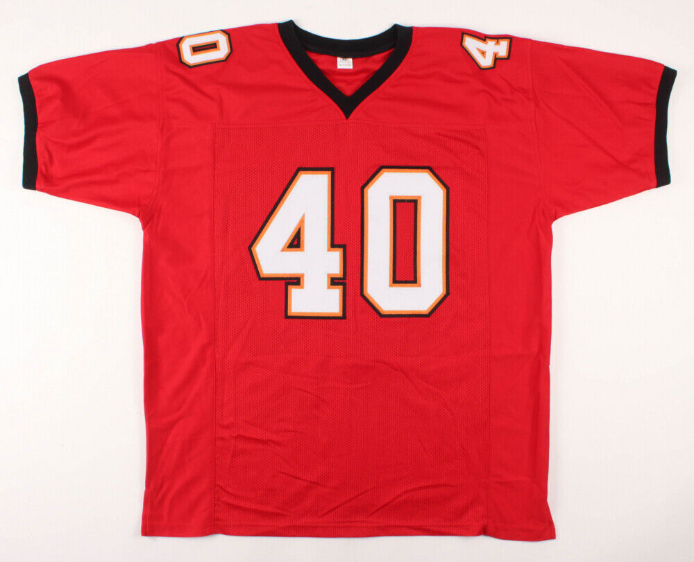 Mike Alstott Signed Tampa Bay Buccaneers Jersey (Beckett COA) 6×Pro Bowl F.B.