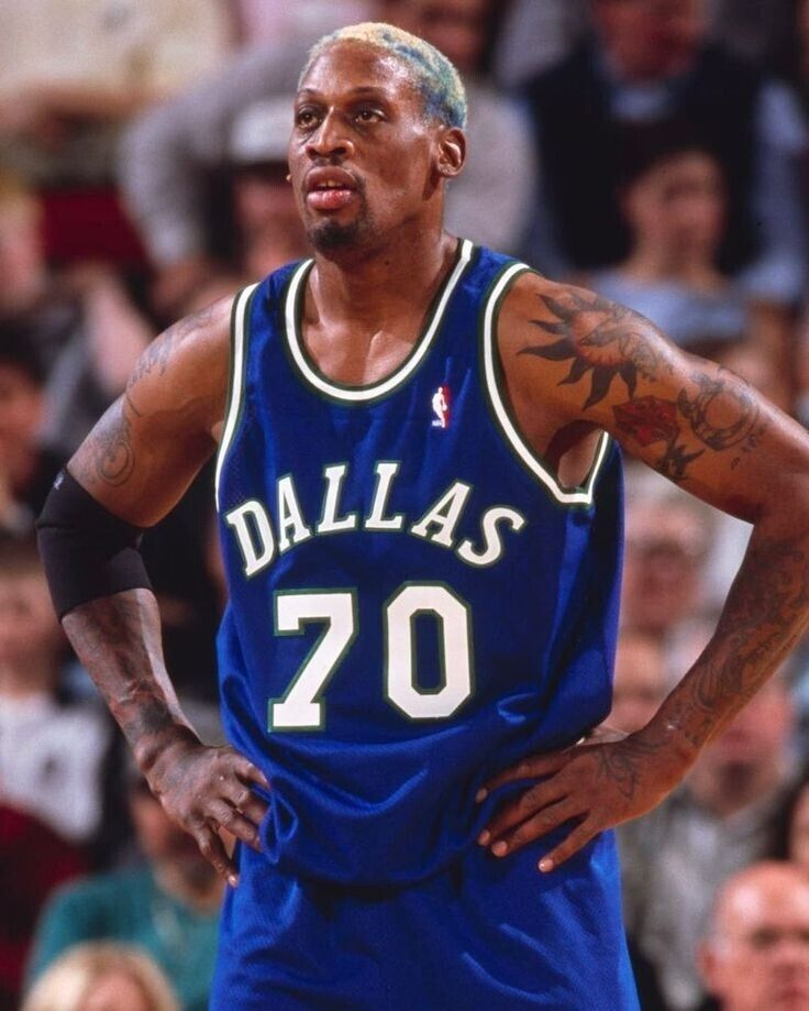 Dennis Rodman Signed Mavericks Jersey (Beckett) Finished NBA Career with Dallas