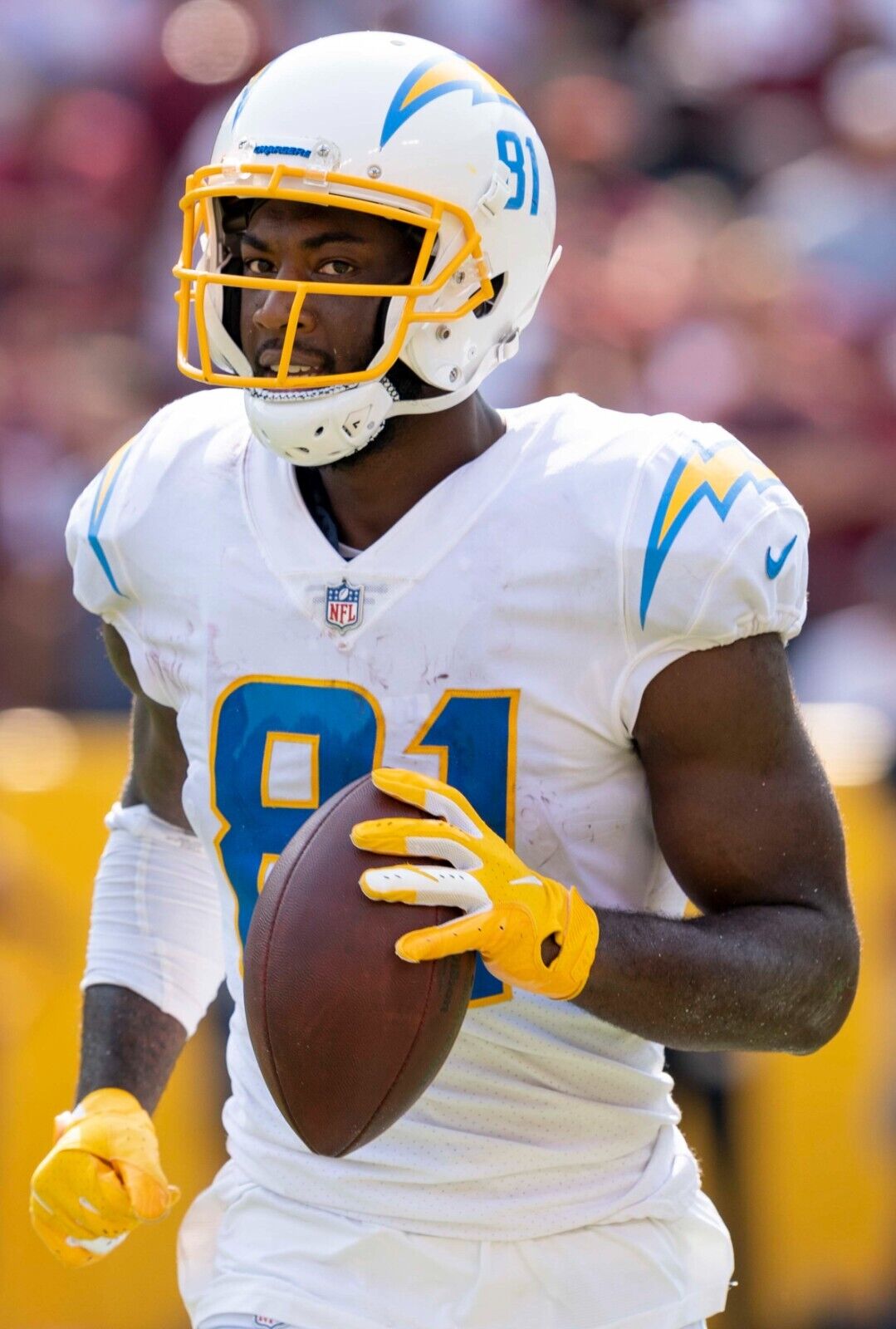 Mike Williams Signed Los Angeles Chargers Mini Helmet (Beckett) 2017 1st Rnd Pck