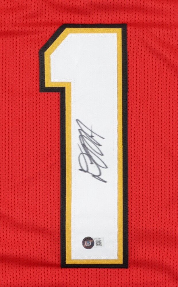 D J. Moore Maryland Terrapin Signed Jersey (Beckett) Chicago Bears Wide Receiver