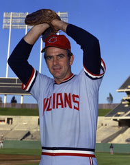 Gaylord Perry Signed Giants Jersey (JSA COA)  San Francisco Starter  (1962–1971)