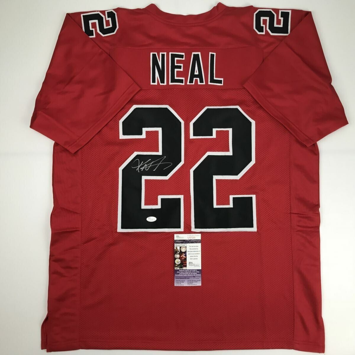 Keanu Neal Signed Tampa Bay Buccaneers (JSA COA) 2016 1st Rd Draft Pick / Safety
