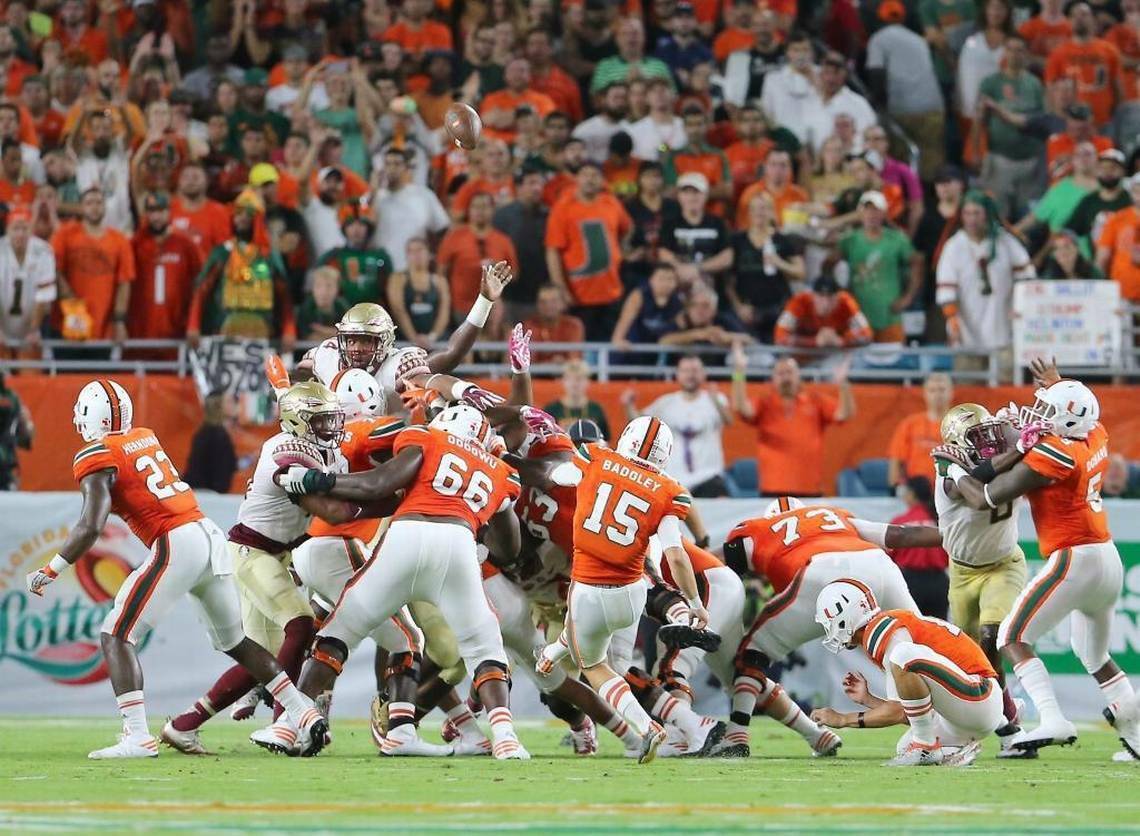 1991 National Champs Miami Hurricanes Jersey Team-Signed by 6 Torretta, Searcy +