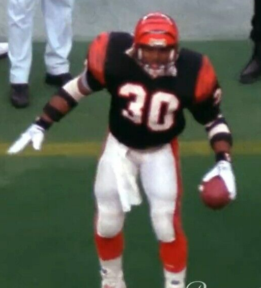 Ickey Woods Signed Cincinnati Bengals Jersey (JSA) Super Bowl XXIII R.B.